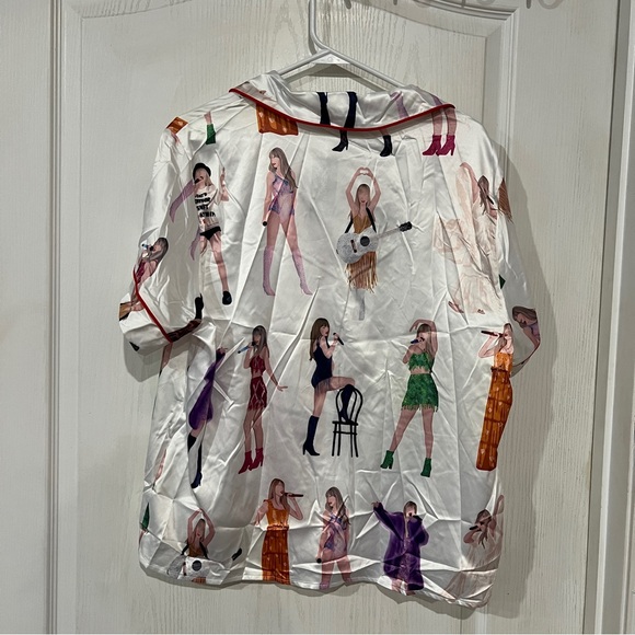 NWT Taylor Swift Pajamas - Picture 9 of 9